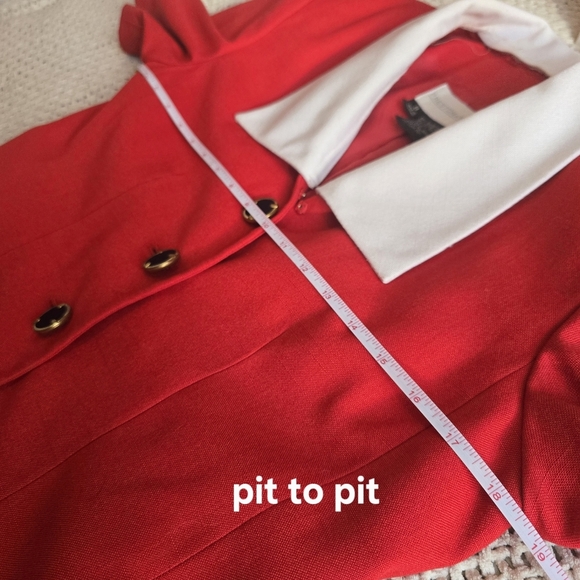 Preston & York Vintage | 8 | Vintage Red & White Long Blazer - Picture 14 of 16